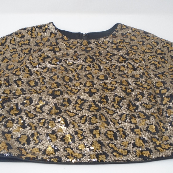 LEOPARD SEQUIN CROP TOP - Picture 3 of 4